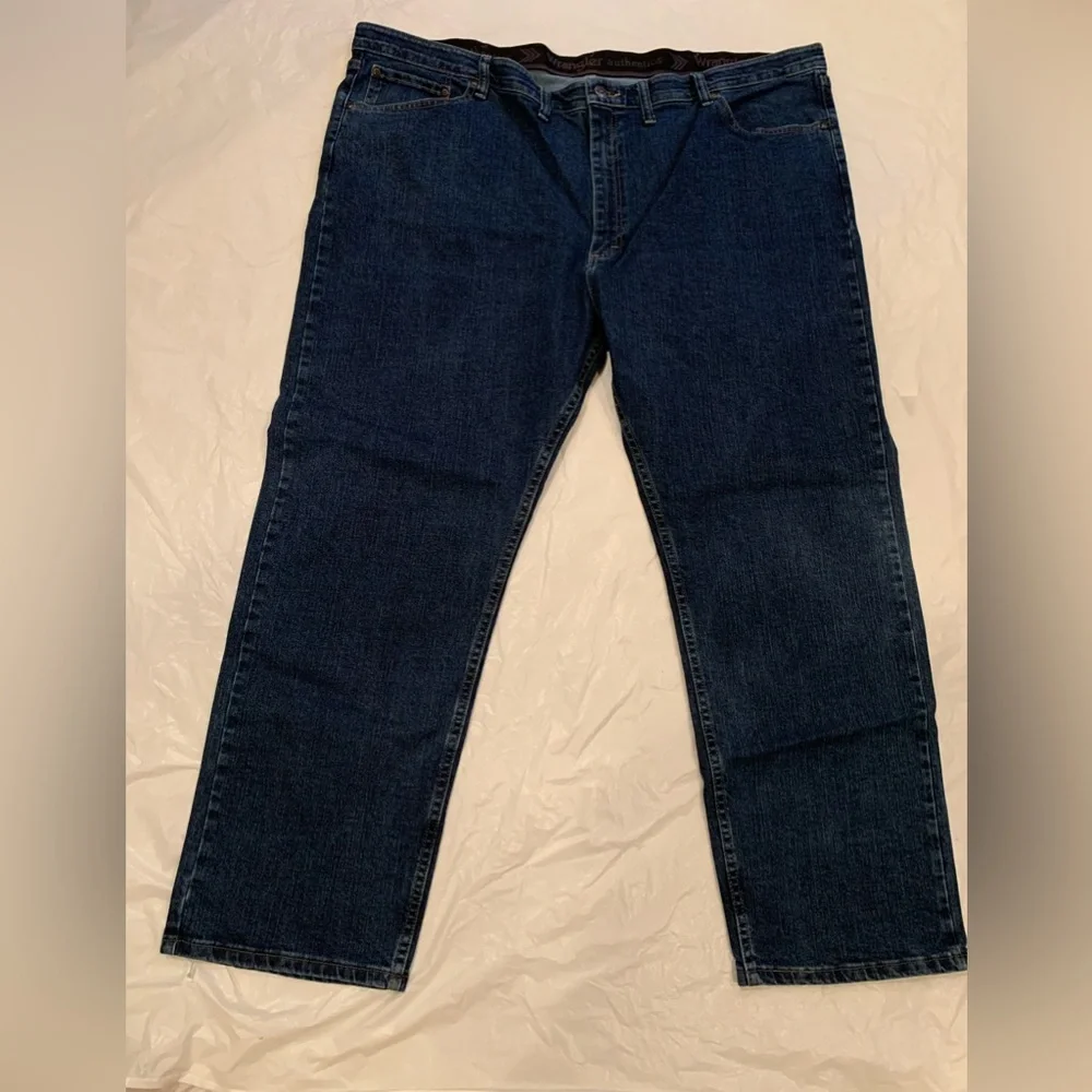 Wrangler Dark Wash Men’s Jeans Size 50x30